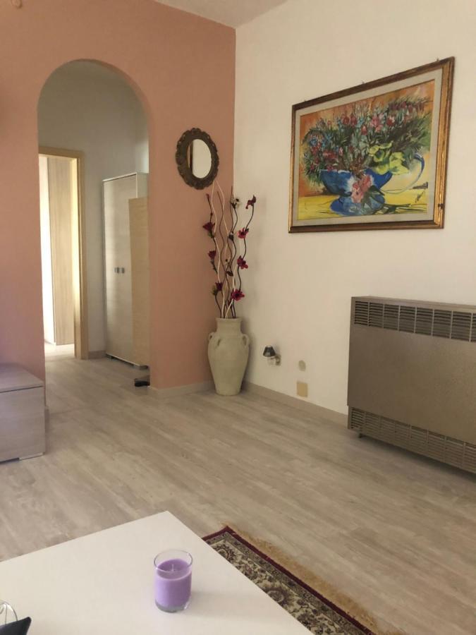 Appartement La Casa Al Mare Di Giulia à Porto Potenza Picena Extérieur photo